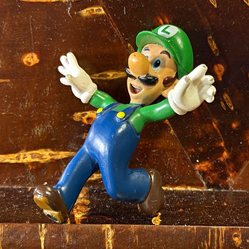 Nintendo Super Mario Bros Luigi Rubber Figurine Flexible
